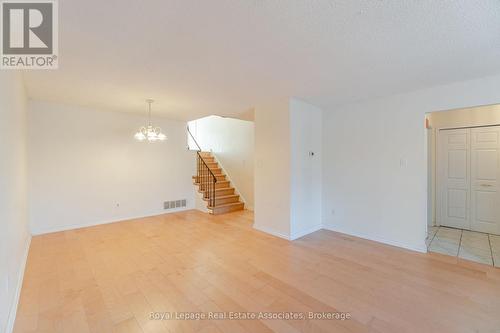 3301 Tallmast Crescent, Mississauga, ON - Indoor Photo Showing Other Room