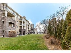 exterior grass space to play games or have a picnic - 