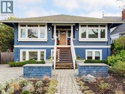 529/531 Harbinger Ave  Victoria, BC V8V 4H9