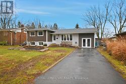 798 PARKDALE AVENUE  Fort Erie (Crescent Park), ON L2A 5B6