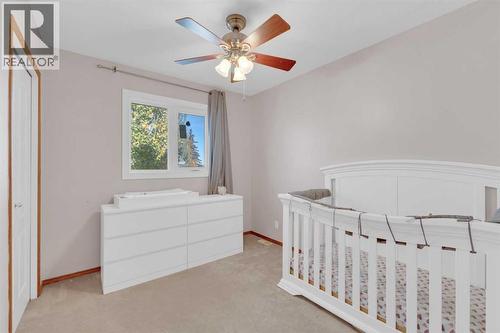 16 Parson Drive, Sylvan Lake, AB 