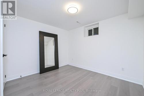 1316 Erinmore Drive, Mississauga, ON - Indoor Photo Showing Other Room