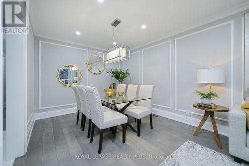 1316 Erinmore Drive, Mississauga, ON - Indoor Photo Showing Dining Room