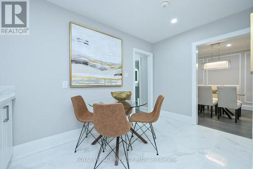 1316 Erinmore Drive, Mississauga, ON - Indoor Photo Showing Dining Room
