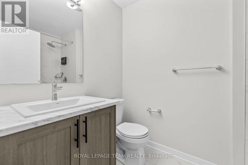 335 Catsfoot Walk, Ottawa, ON - Indoor Photo Showing Bathroom