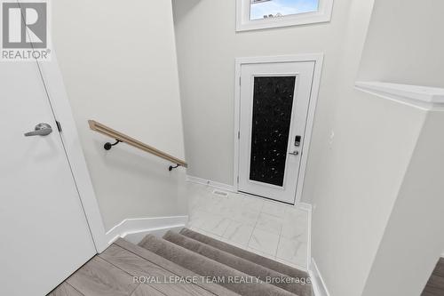 335 Catsfoot Walk, Ottawa, ON - Indoor Photo Showing Other Room
