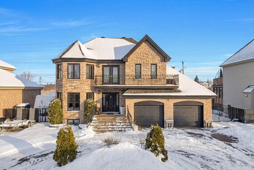 89 Rue Tourangeau  Saint-Constant, QC J5A 2S3