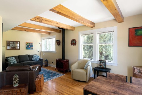 3-753 Pemberton Rd  Victoria, BC V8S 3R3