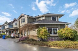 102-951 Goldstream Ave  Langford, BC V9B 6S5