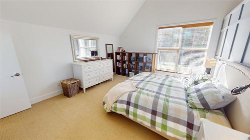 2919 Westview Road, Cranbrook, BC - Indoor Photo Showing Bedroom