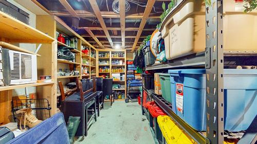 707 7Th  S Street, Cranbrook, BC - Indoor With Storage