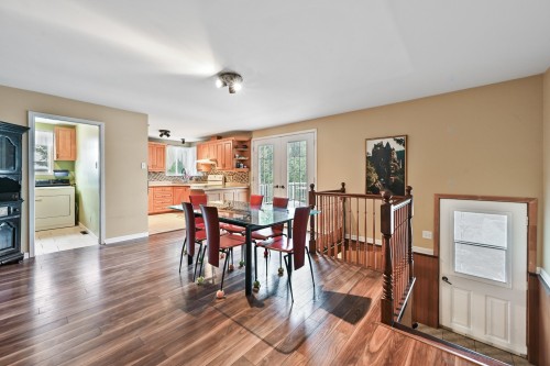 Coin-repas - 406 Rue Bernard, Saint-Alexandre, QC - Indoor Photo Showing Dining Room