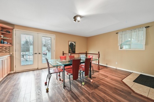Coin-repas - 406 Rue Bernard, Saint-Alexandre, QC - Indoor Photo Showing Dining Room