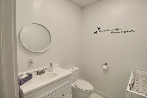 Powder room - 79 Av. Principale, Rouyn-Noranda, QC - Indoor Photo Showing Bathroom