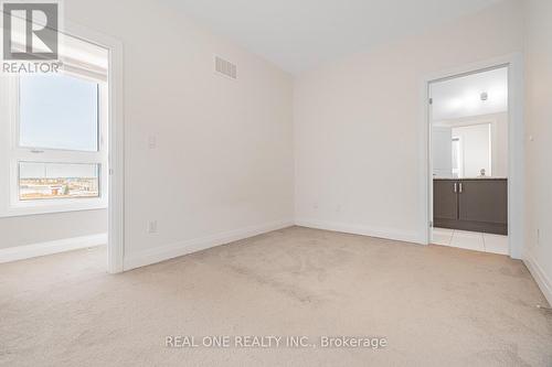 5 Gridiron Gate, Vaughan, ON - Indoor Photo Showing Other Room