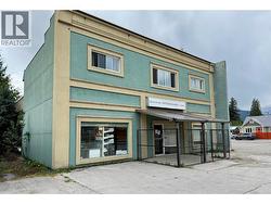 717 Victoria Road  Revelstoke, BC V0E 2S0