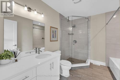 A - 251 Glynn Avenue, Ottawa, ON - Indoor Photo Showing Bathroom