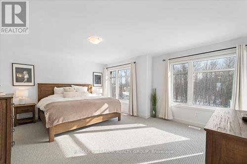 6461 Renaud Road, Ottawa, ON - Indoor Photo Showing Bedroom