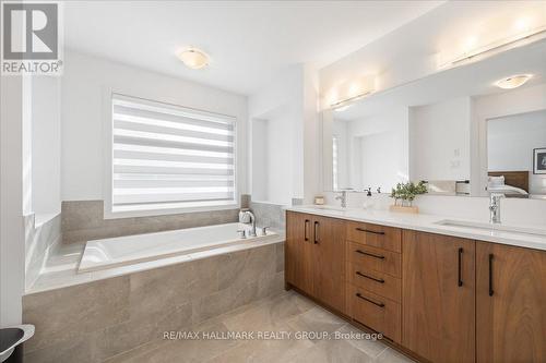 6461 Renaud Road, Ottawa, ON - Indoor Photo Showing Bathroom