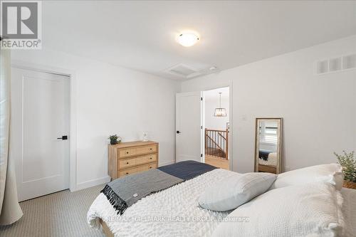 6461 Renaud Road, Ottawa, ON - Indoor Photo Showing Bedroom