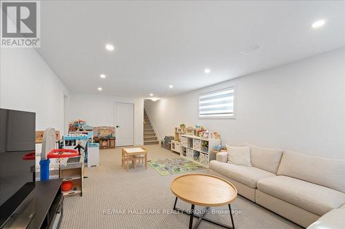 6461 Renaud Road, Ottawa, ON - Indoor