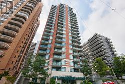 701 - 570 LAURIER AVENUE W  Ottawa, ON K1R 1C8
