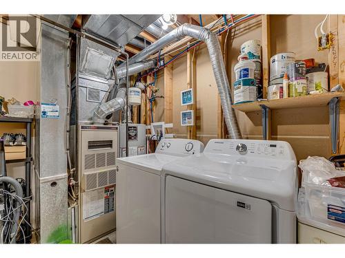 3485 Rosedale Avenue Unit# 10, Armstrong, BC - Indoor Photo Showing Laundry Room