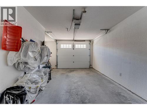 3485 Rosedale Avenue Unit# 10, Armstrong, BC - Indoor Photo Showing Garage