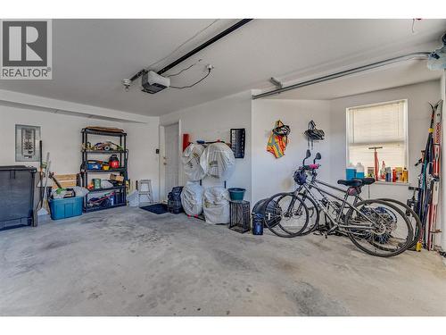 3485 Rosedale Avenue Unit# 10, Armstrong, BC - Indoor Photo Showing Garage