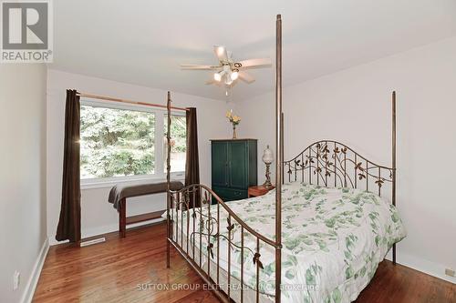 1238 Claredale Road, Mississauga, ON - Indoor Photo Showing Bedroom