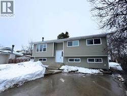 9016 98A AVENUE  Fort St. John, BC V1J 5E4