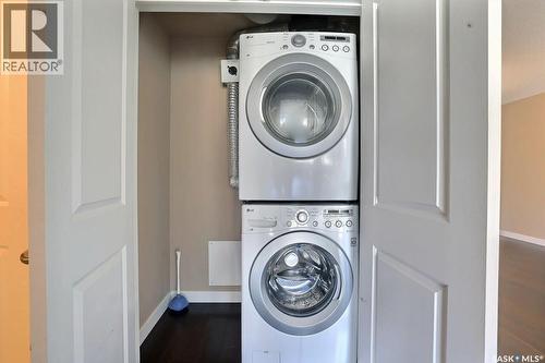 207 2300 Broad Street, Regina, SK - Indoor Photo Showing Laundry Room