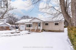 371 HUNTER STREET  South Bruce Peninsula, ON N0H 2T0