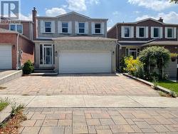 47 HILLFARM DRIVE  Toronto, ON M1V 3C6
