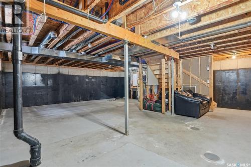 319 East Hampton Boulevard, Saskatoon, SK - Indoor Photo Showing Basement