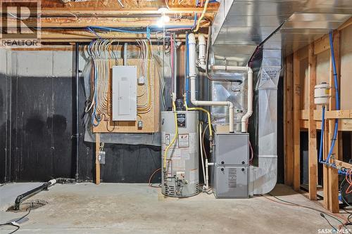 319 East Hampton Boulevard, Saskatoon, SK - Indoor Photo Showing Basement