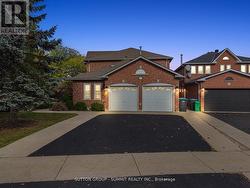 3353 LOYALIST DRIVE  Mississauga, ON L5L 5T9