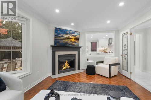 3353 Loyalist Drive, Mississauga, ON - Indoor Photo Showing Living Room With Fireplace