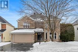 32 ELIZA CRESCENT  Ottawa, ON K2S 2A3