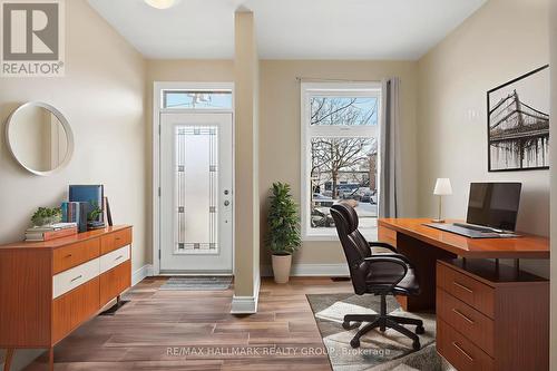 290 Cambridge Street, Ottawa, ON - Indoor Photo Showing Office