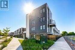 116 - 155 DOWNSVIEW PARK  Toronto, ON M3K 0E3
