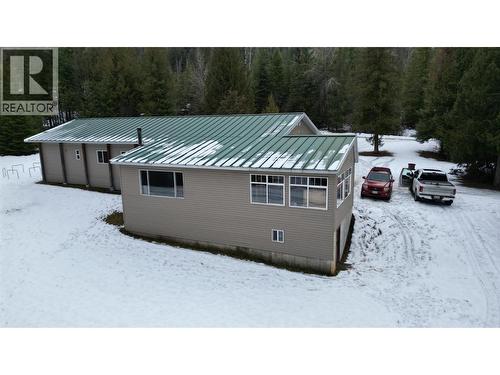 1925 Mcdaniels Road, Castlegar, BC 