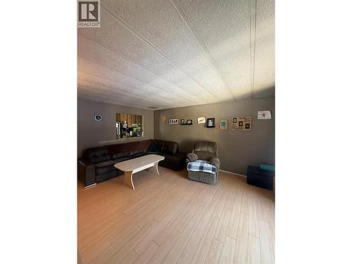1925 Mcdaniels Road, Castlegar, BC 