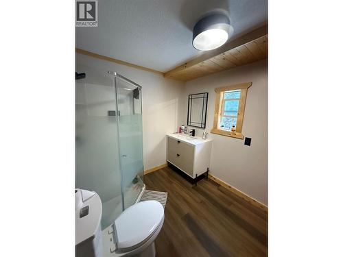 1925 Mcdaniels Road, Castlegar, BC 