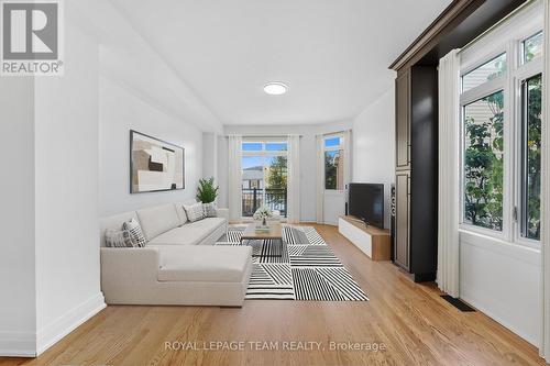 1512 Clementine Boulevard, Ottawa, ON - Indoor Photo Showing Other Room