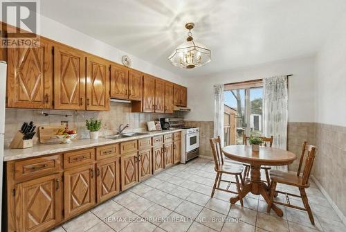 241 Robert Street, Hamilton, ON - Indoor