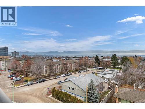 great view of the mountains - 1380 Pridham Avenue Unit# 505, Kelowna, BC - Outdoor With View