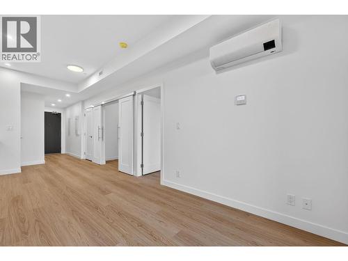 1380 Pridham Avenue Unit# 505, Kelowna, BC - Indoor Photo Showing Other Room