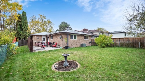 3199 Rymal Road, Mississauga, ON - Outdoor
