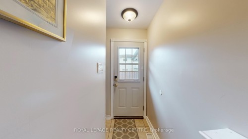 3199 Rymal Road, Mississauga, ON - Indoor Photo Showing Other Room